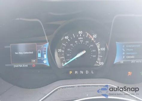 2015 Ford Fusion Hybrid Titanium z USA, uszkodzony, nr VIN 3FA6P0RU3FR263707